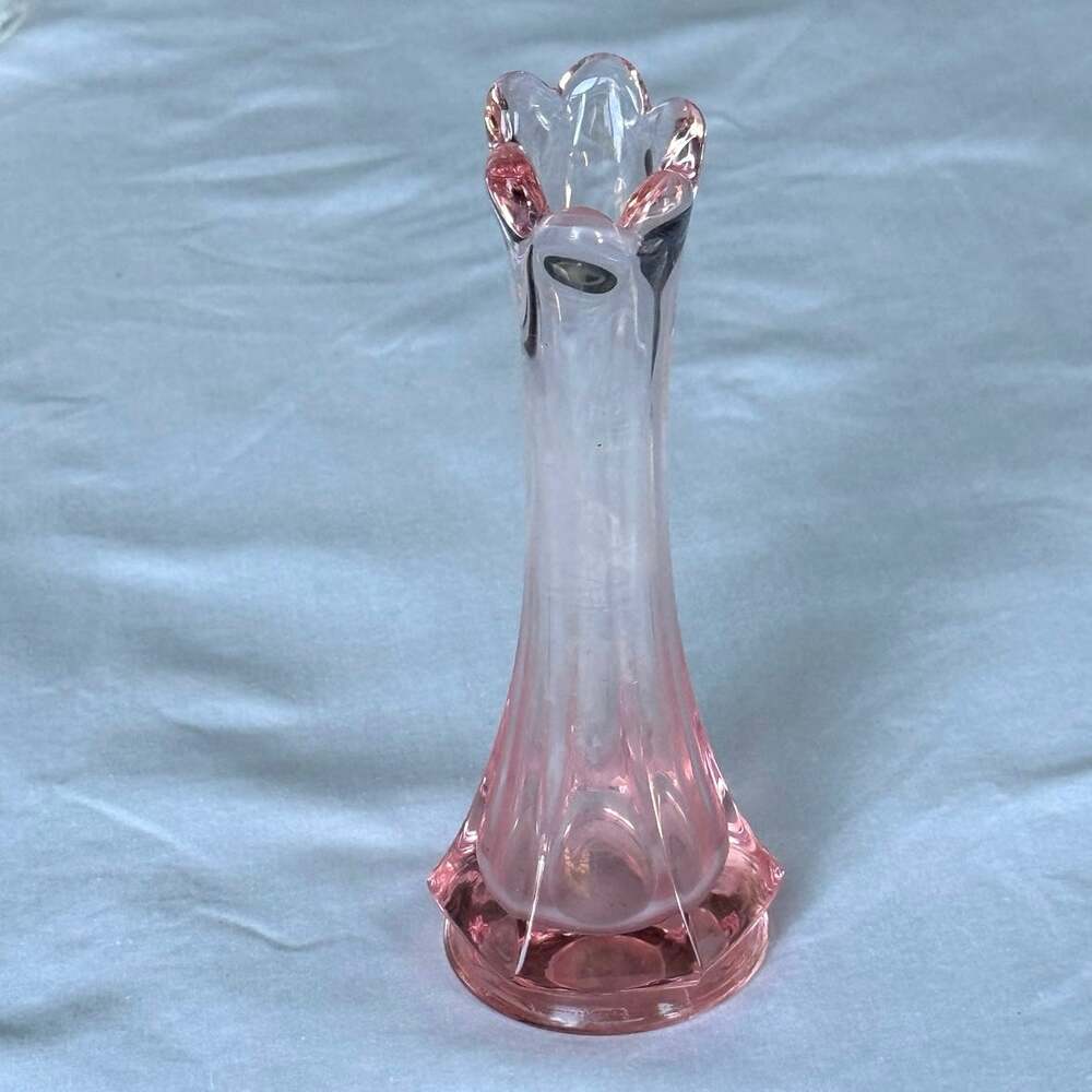Mid-Century Pink Paneled Glass Bud Vase With A Crimped Rim